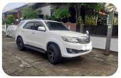 รถ fortuner 7 ที่นั่ง